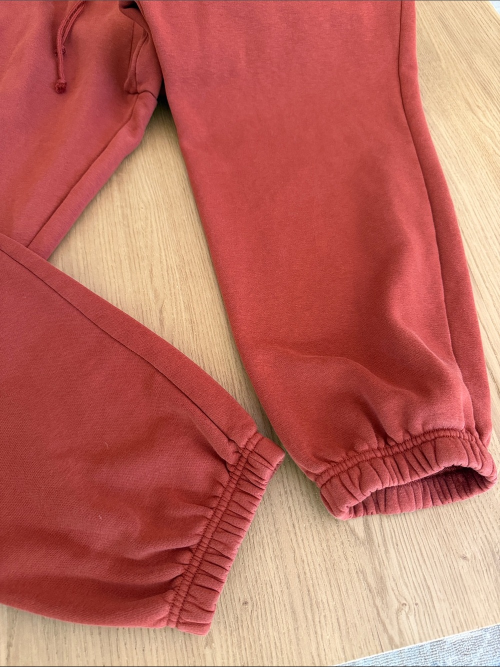 Women’s Nike Phoenix Sweatshirt & Sweatpants Set medium rugged orange - Picture 7 of 7